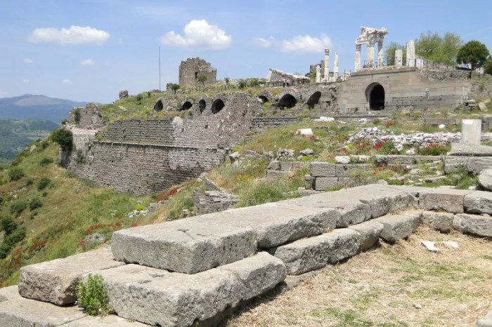 The lost letters of pergamum summary